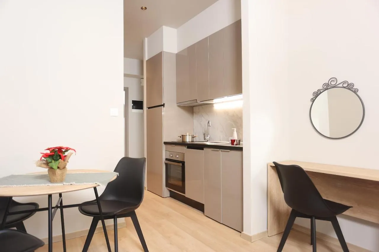 Zenou 24 Downtown Apartment Thessaloniki 0*,  Griekenland